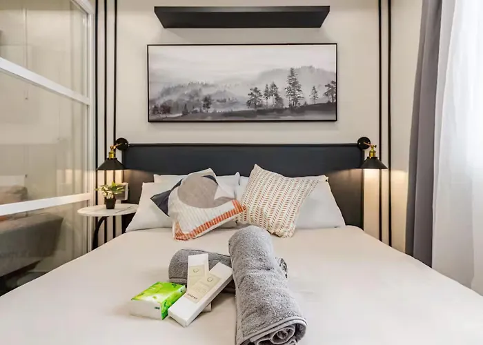 Kajas Luxe At Primeworld District Near Mactan-cebu International Airport 3* Lapu-Lapu City