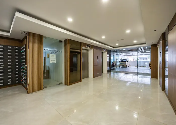 Kajas Luxe At Primeworld District Near Mactan-cebu International Airport 3*