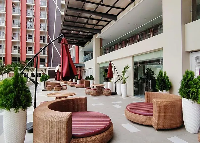 Kajas Luxe At Primeworld District Near Mactan-cebu International Airport Aparthotel Lapu-Lapu City
