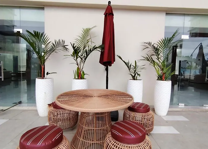 Aparthotel Kajas Luxe At Primeworld District Near Mactan-cebu International Airport