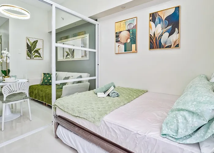 Kajas Luxe At Primeworld District Near Mactan-cebu International Airport 3*